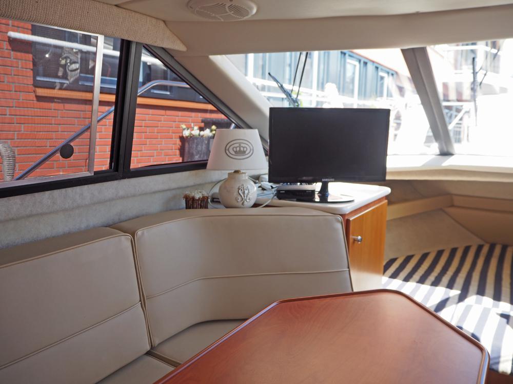 Wheelhouse, Accommodation